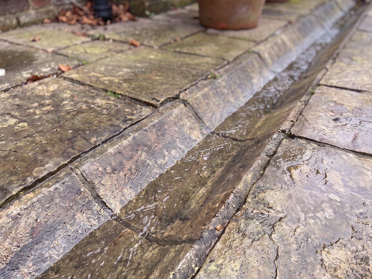 Gutter debris removal