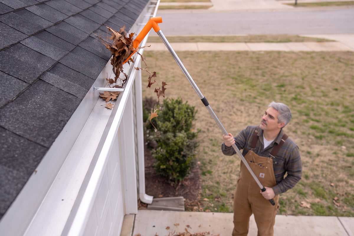 Gutter debris cleaner