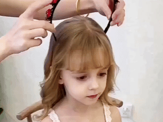 Braiding Headband Demonstration